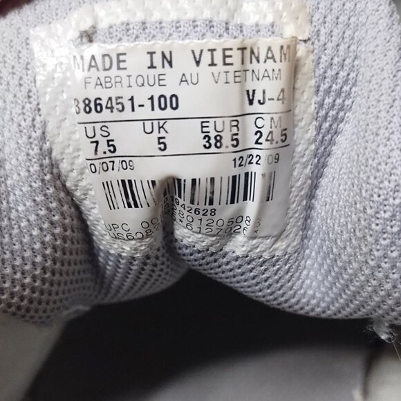 Ladies Nike Air Max Running Shoes Size 7.5 Y5 - Picture 7 of 8